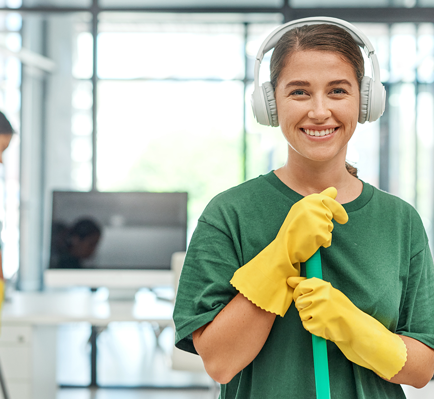 Reinigungsteam bei der Arbeit